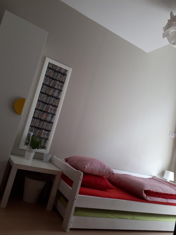 Stacja Centrum Hostel Częstochowa Екстериор снимка