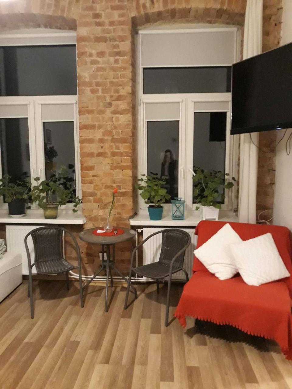 Stacja Centrum Hostel Częstochowa Екстериор снимка