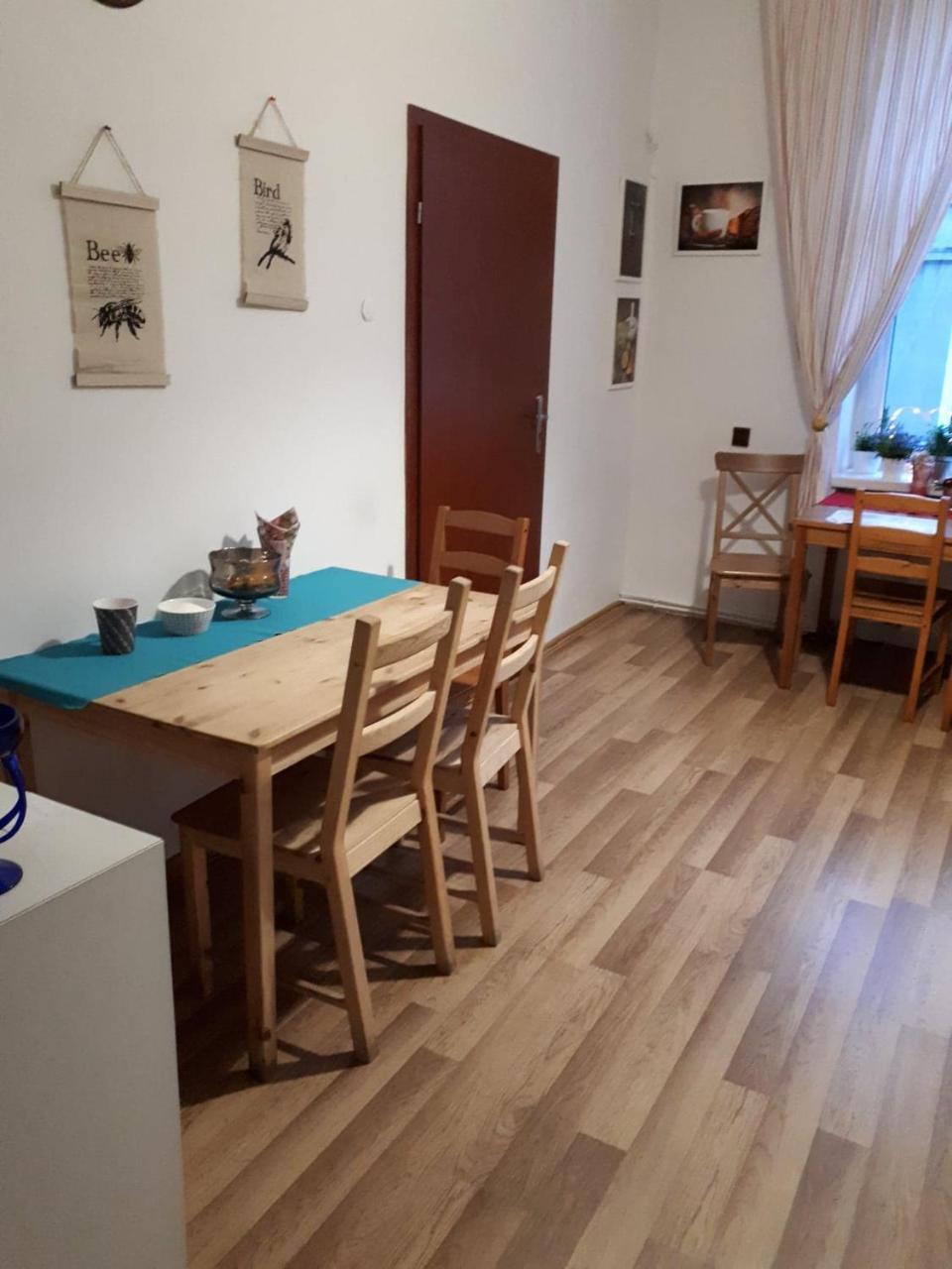 Stacja Centrum Hostel Częstochowa Екстериор снимка